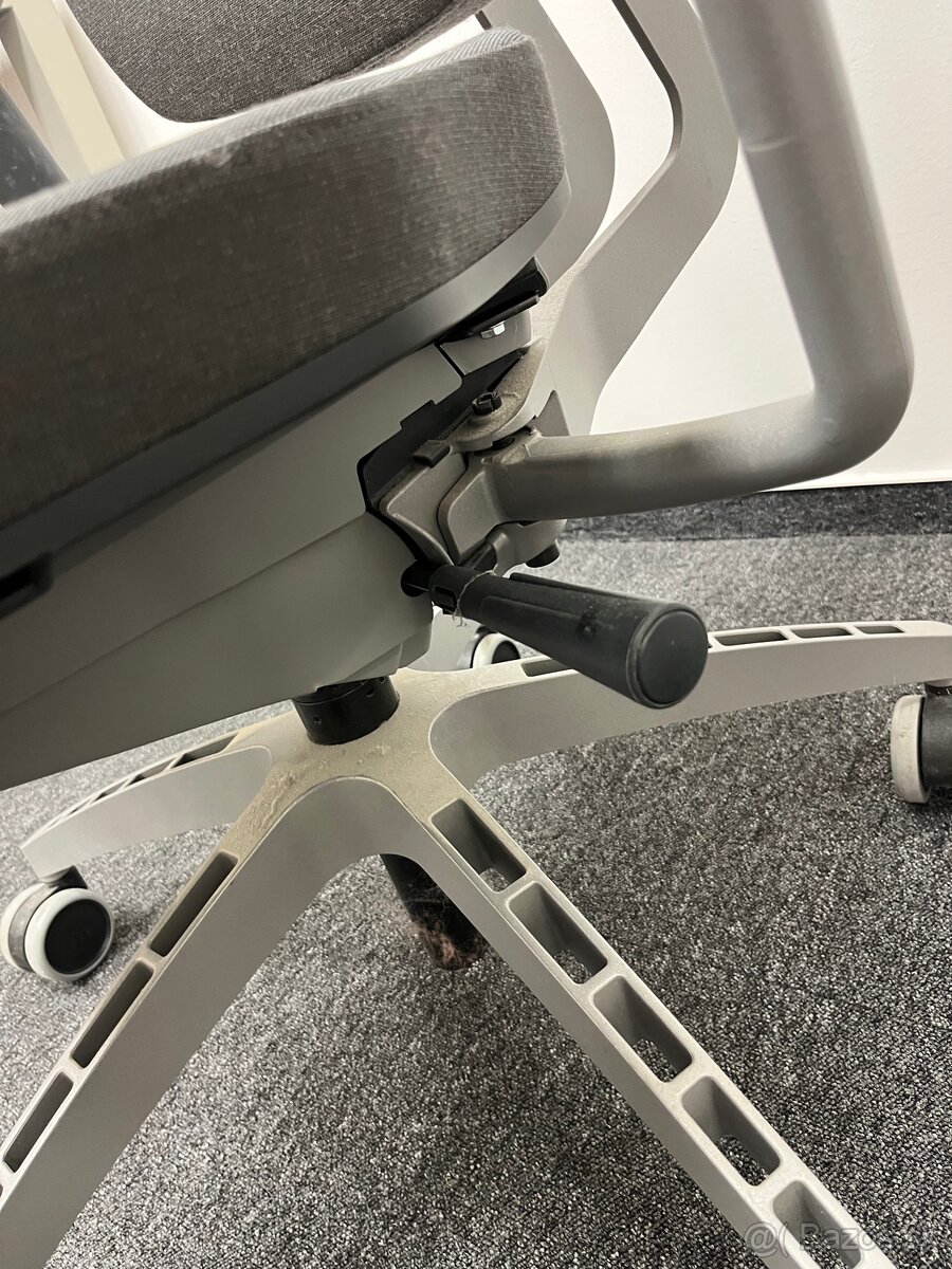 Kancelárska stolička - 6