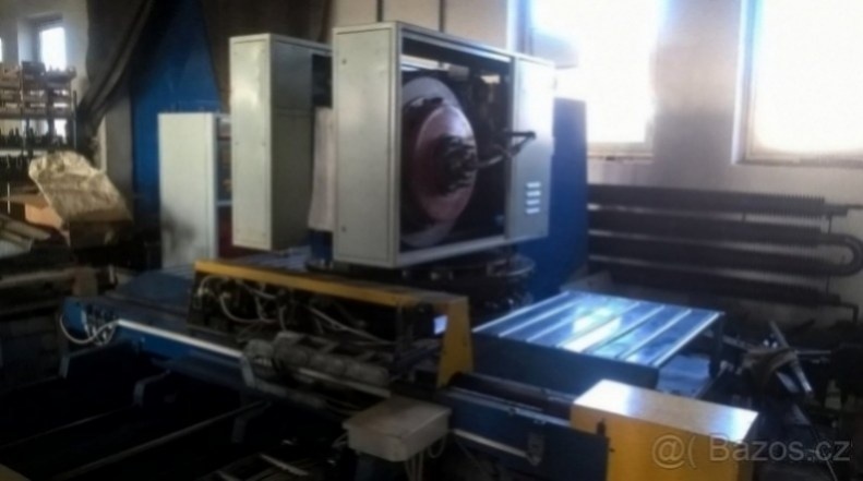 TGRJ 25 NC, vysekávací lis z 90. let - 6