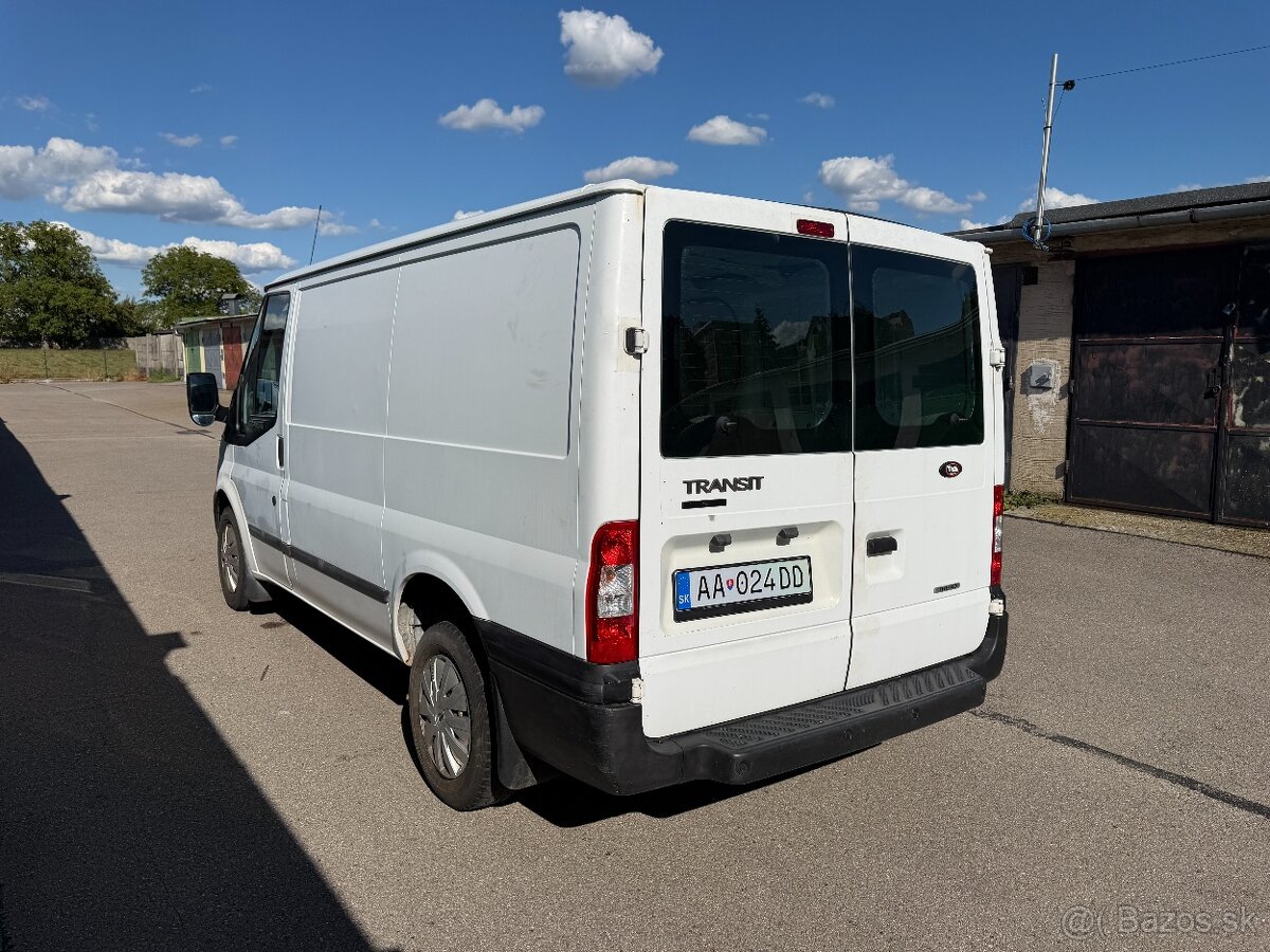 Ford Transit 92kw Diesel 2.2L - 6
