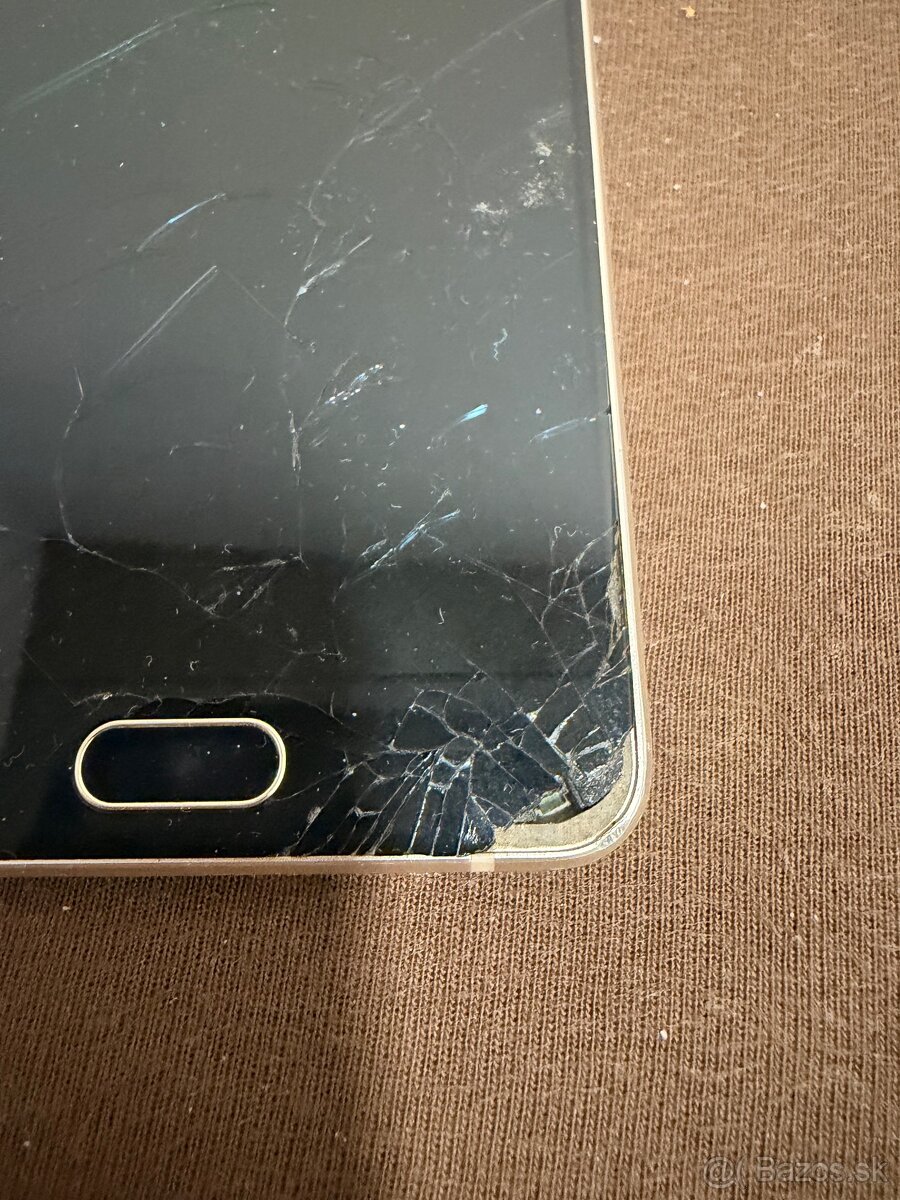 Samsung Galaxy A5 2016 - 6