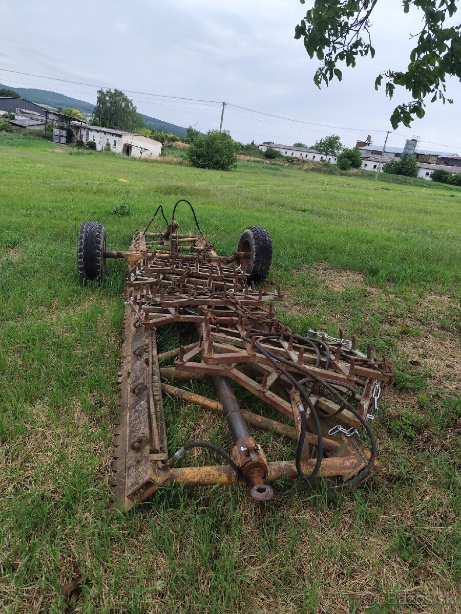 Predáme stroje z dvora - 6