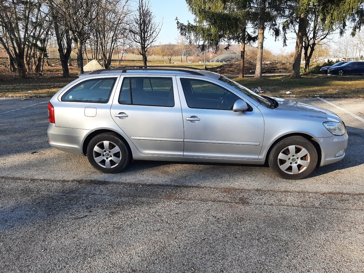 Škoda Octavia combi 1.6 Tdi, 209800 km, - 6