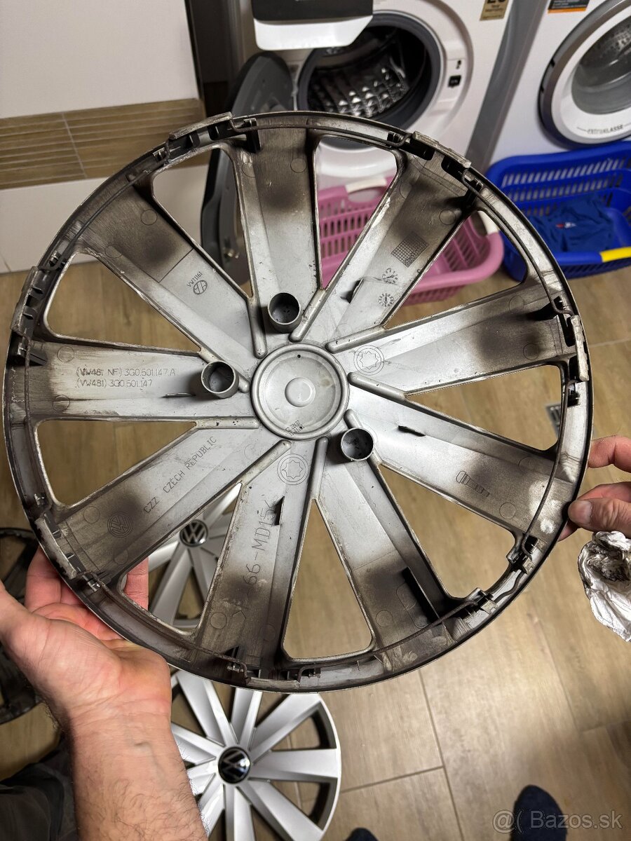 Puklice na VW Passat R16 - 6