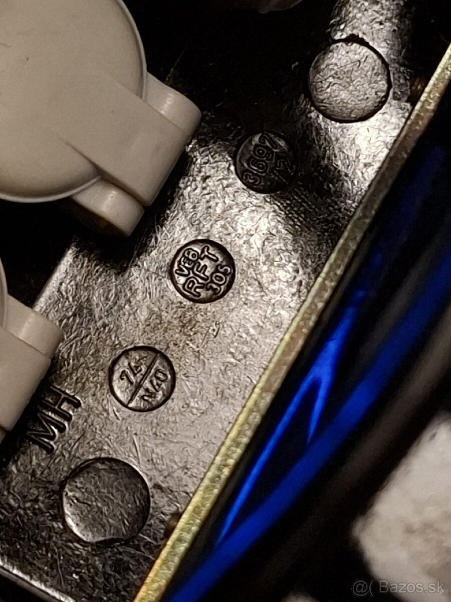 Vojenský telefón - 6