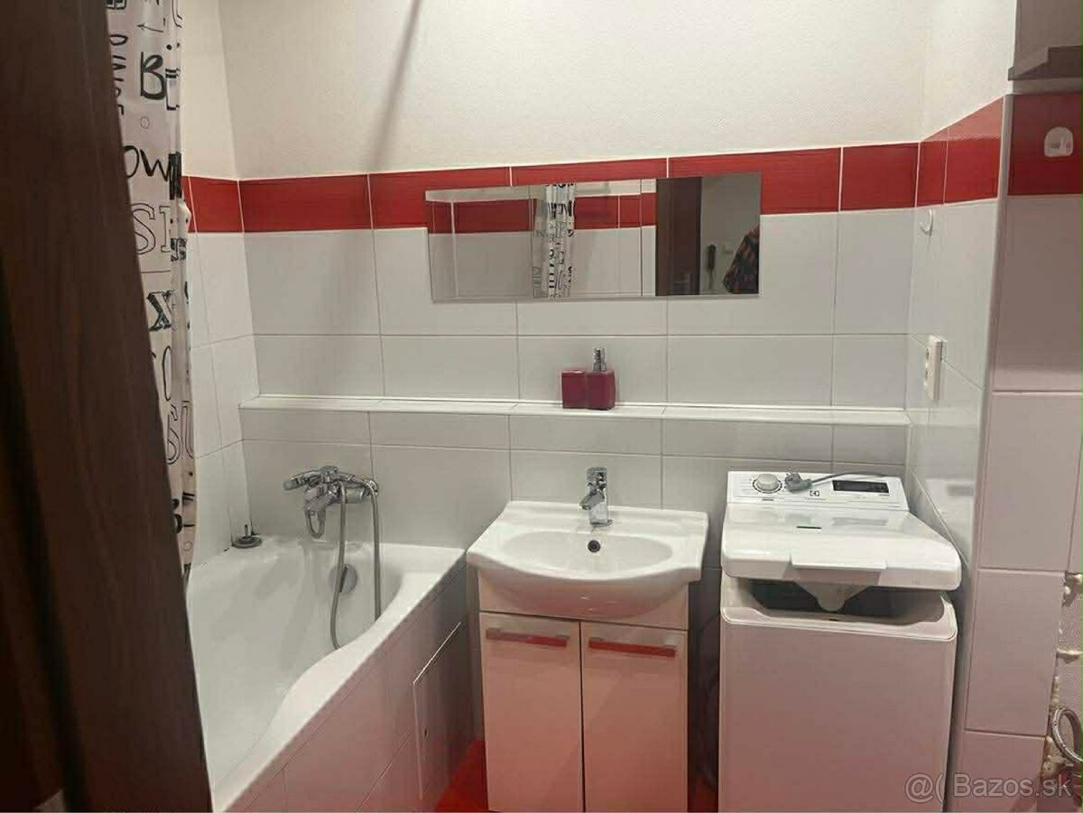 Prenajmem 3i byt - 6