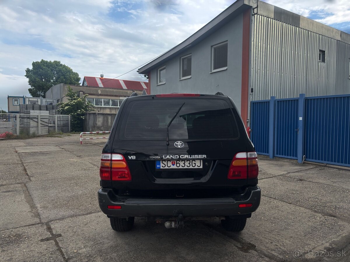 Toyota Landcruiser 4.7 V8 - 6