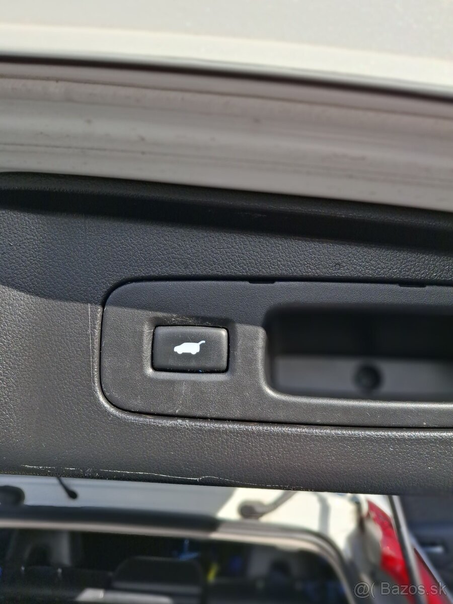 Honda CR-V, 1.6 i-DTEC, 4x4, automat, plná výbava Executive - 6