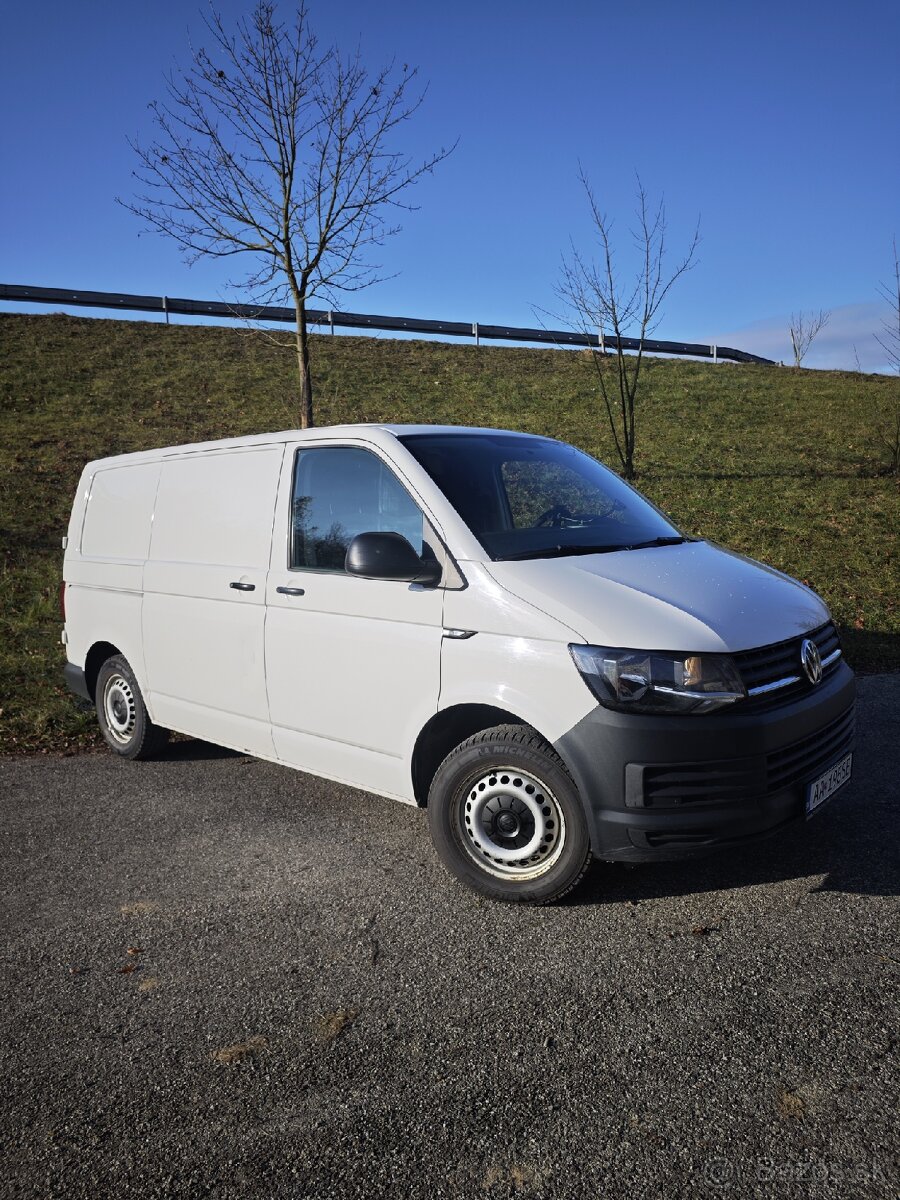 VW Transporter T6 2.0TDi 110 KW M6 10/2018 - 6