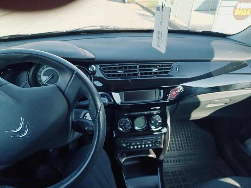 Citroën C3 1,2 benzín - 6