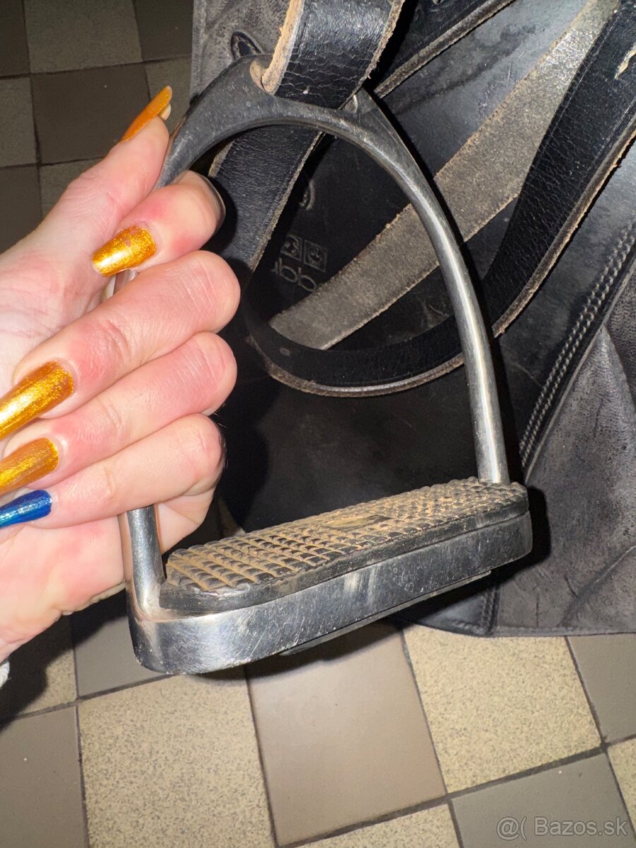 Predám drezúrne sedlo Stubben - 6