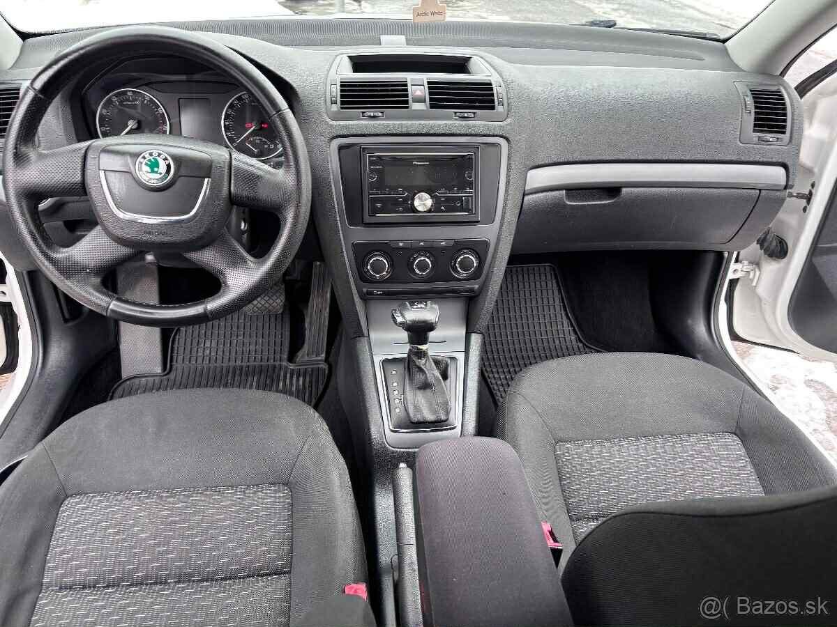 Škoda Octavia 1,2tsi,,DSG, r.v.2010 - 6