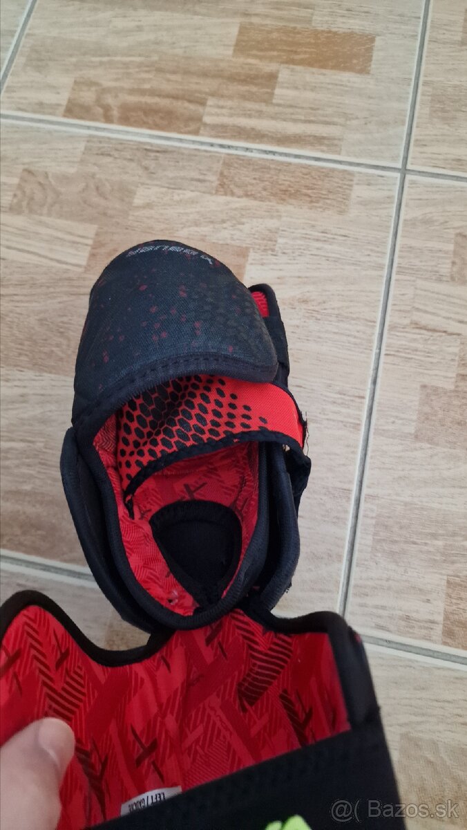 Lakťove chrániče Bauer veľkosť M - 6