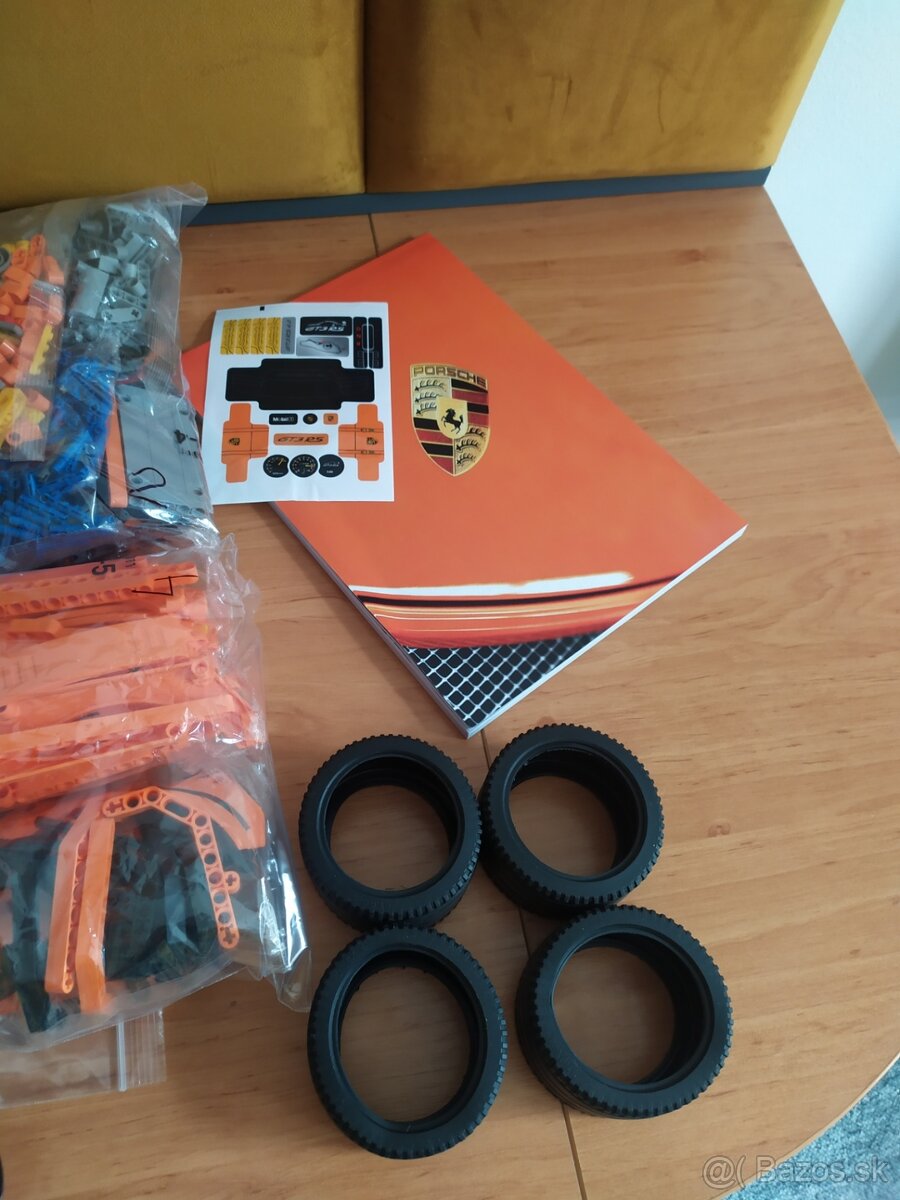 Stavebnice - Porsche 911 GT3 RS - 6