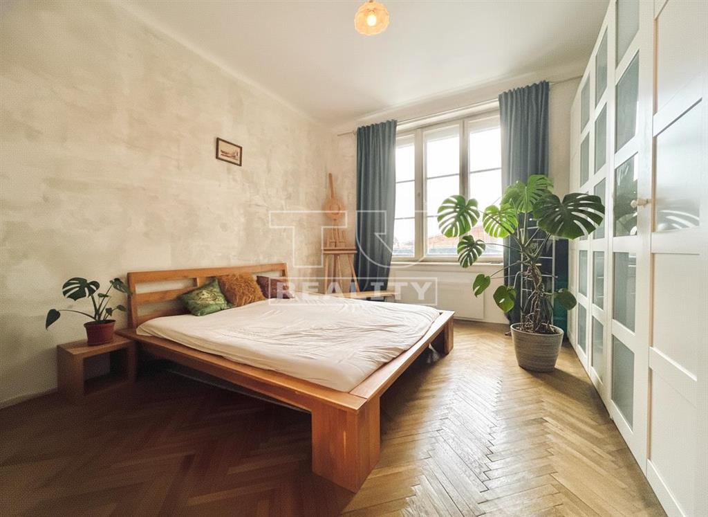 Na predaj 2i apartmán 55m2 v centre Banskej Štiavnice - 6