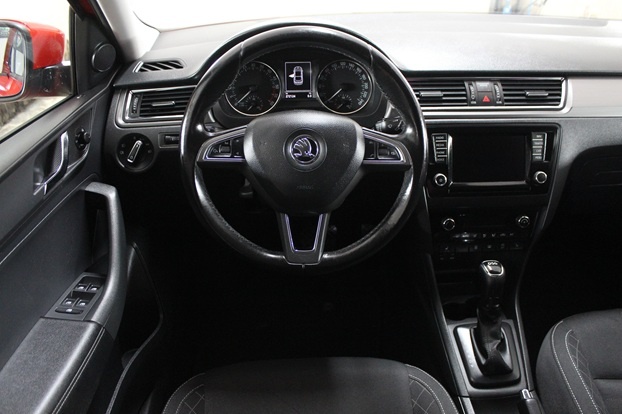 Škoda Rapid 1.4 TDI DSG - 6