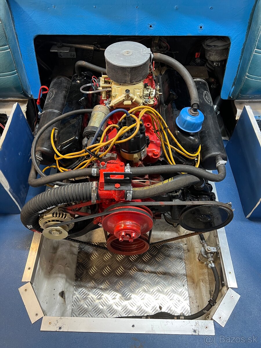 Motorový čln Glastron SSV 189 - 6