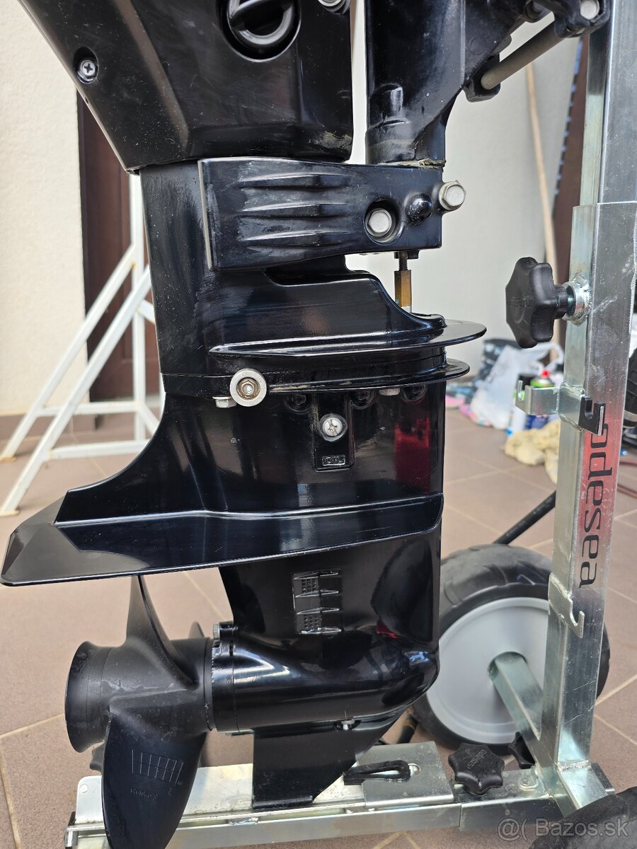 Lodny motor Suzuki 20hp - 6