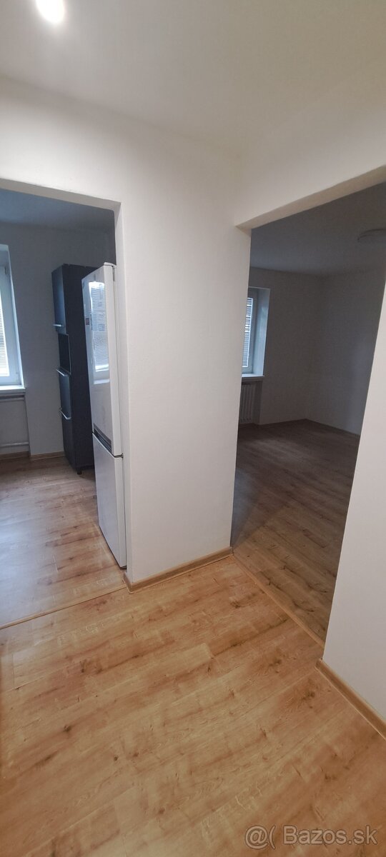 Jednoizbový byt po rekonštrukcii - 6