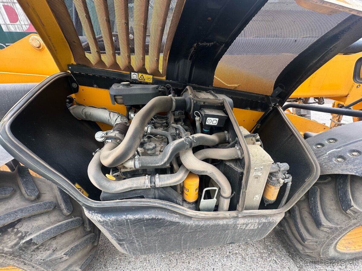 Teleskopický nakladač Jcb 533-105 Lízing - 6