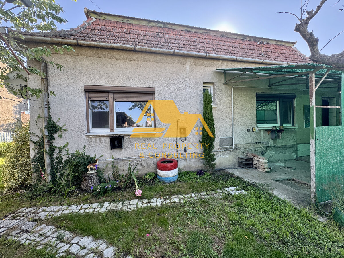 Znížená cena Rodinný dom v tichej uličke v Nesvadoch - 6