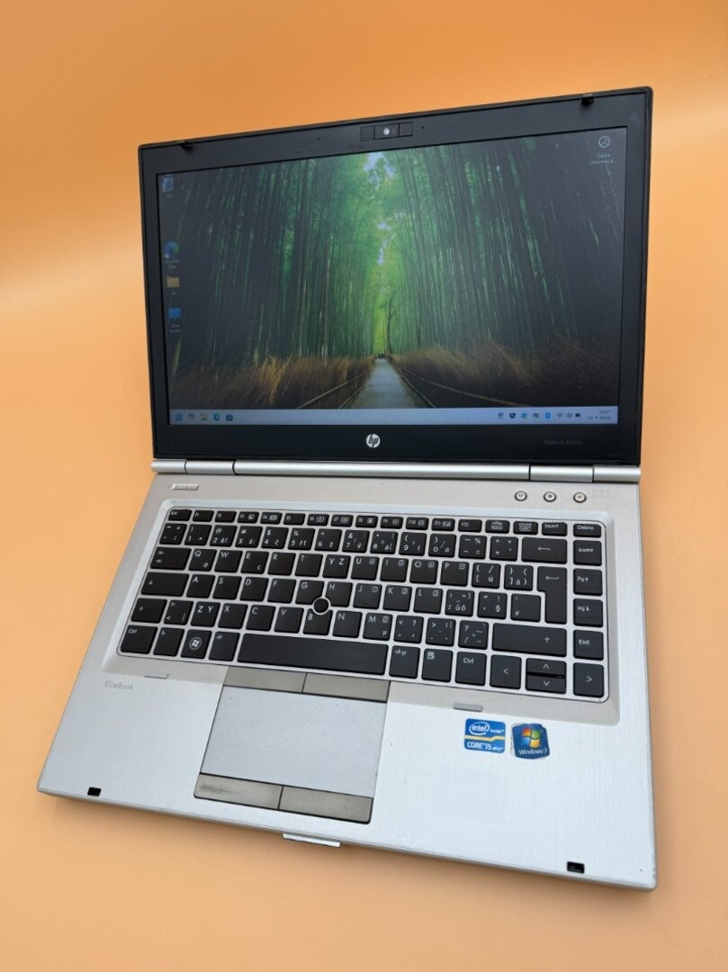 Notebook HP EliteBook 8460p i5-2520M/8GB RAM/120GB SSD - 6