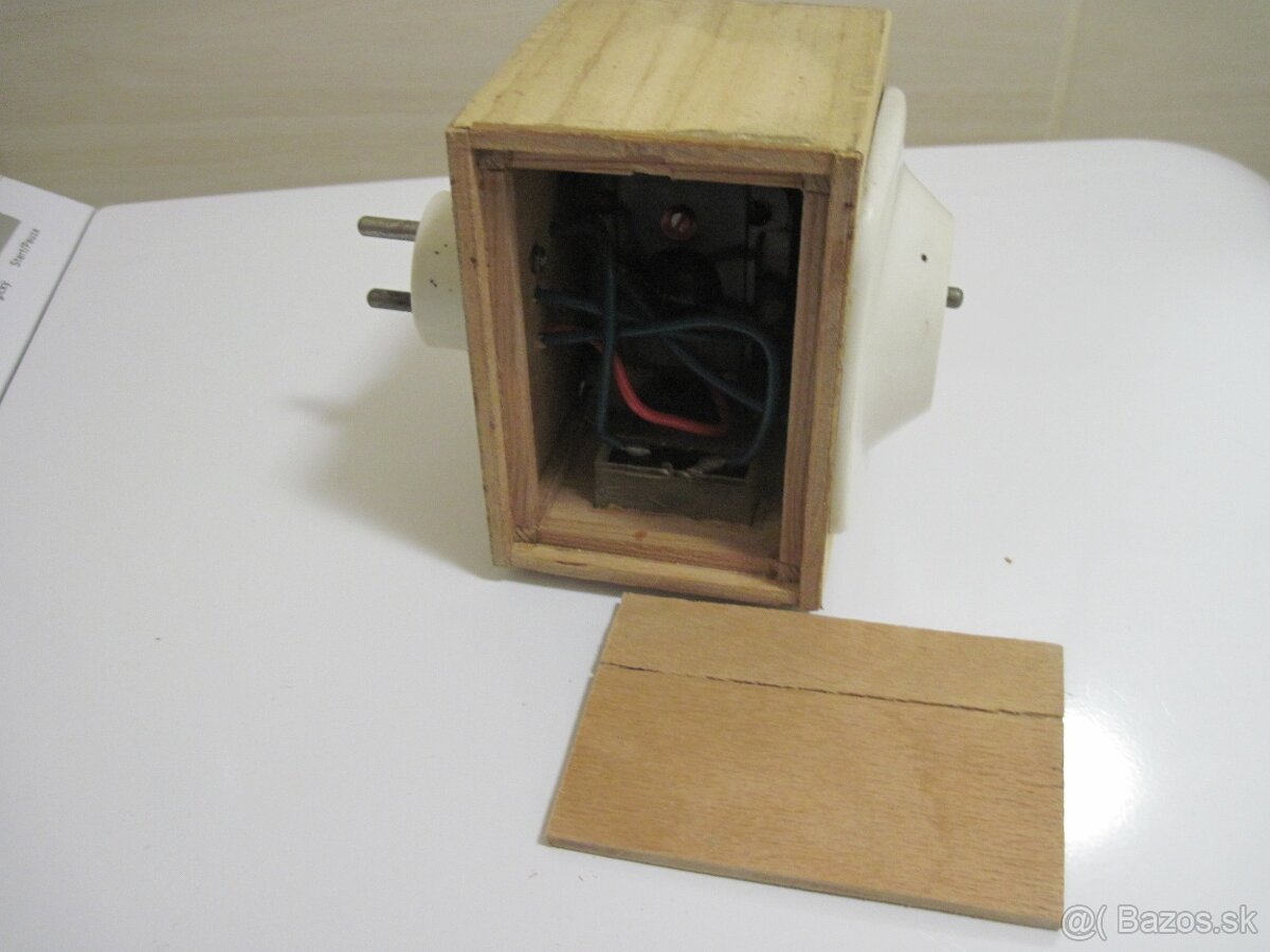 retro spínač - 6