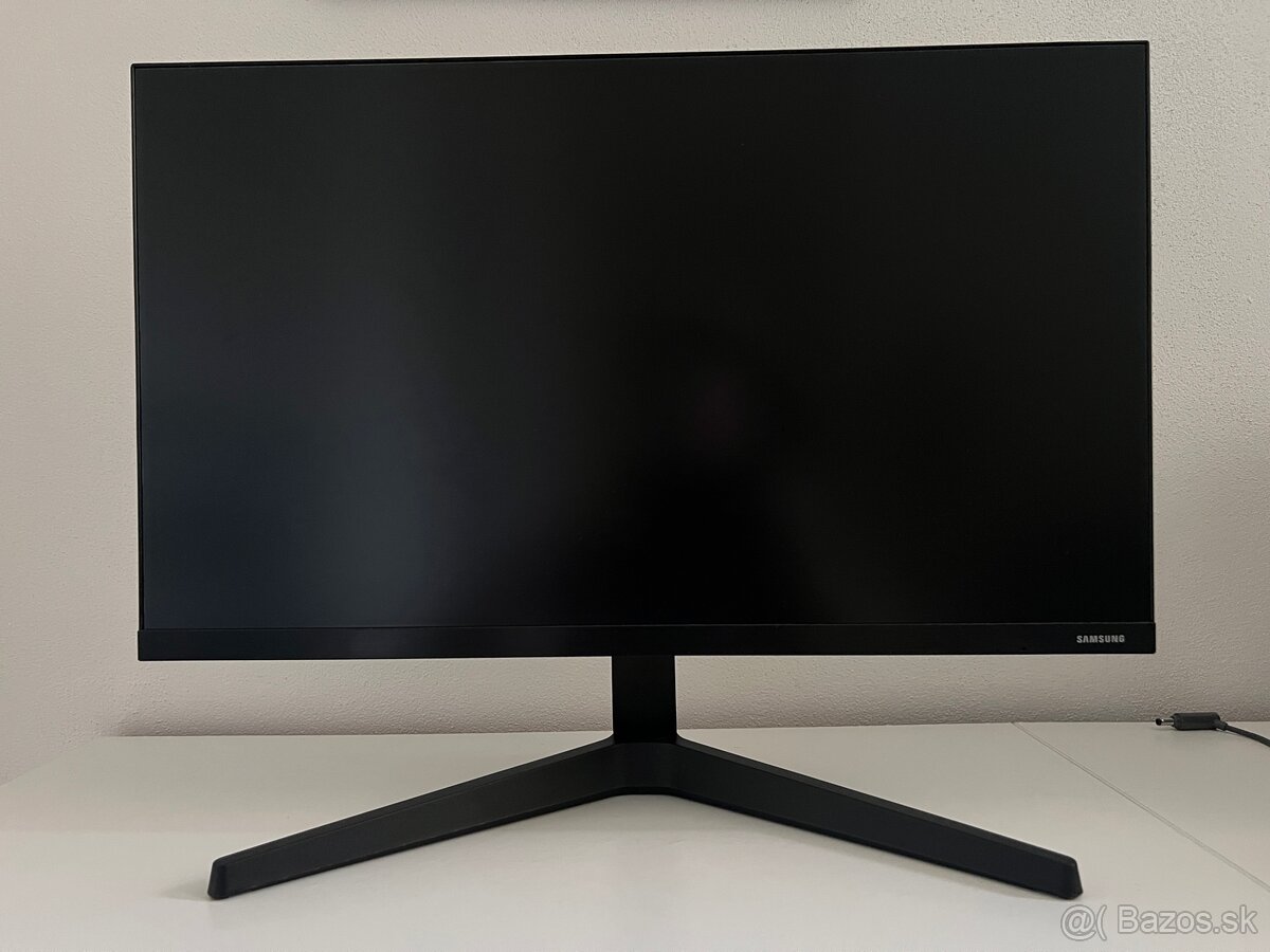 Predam PC s monitorom Samsung - 6