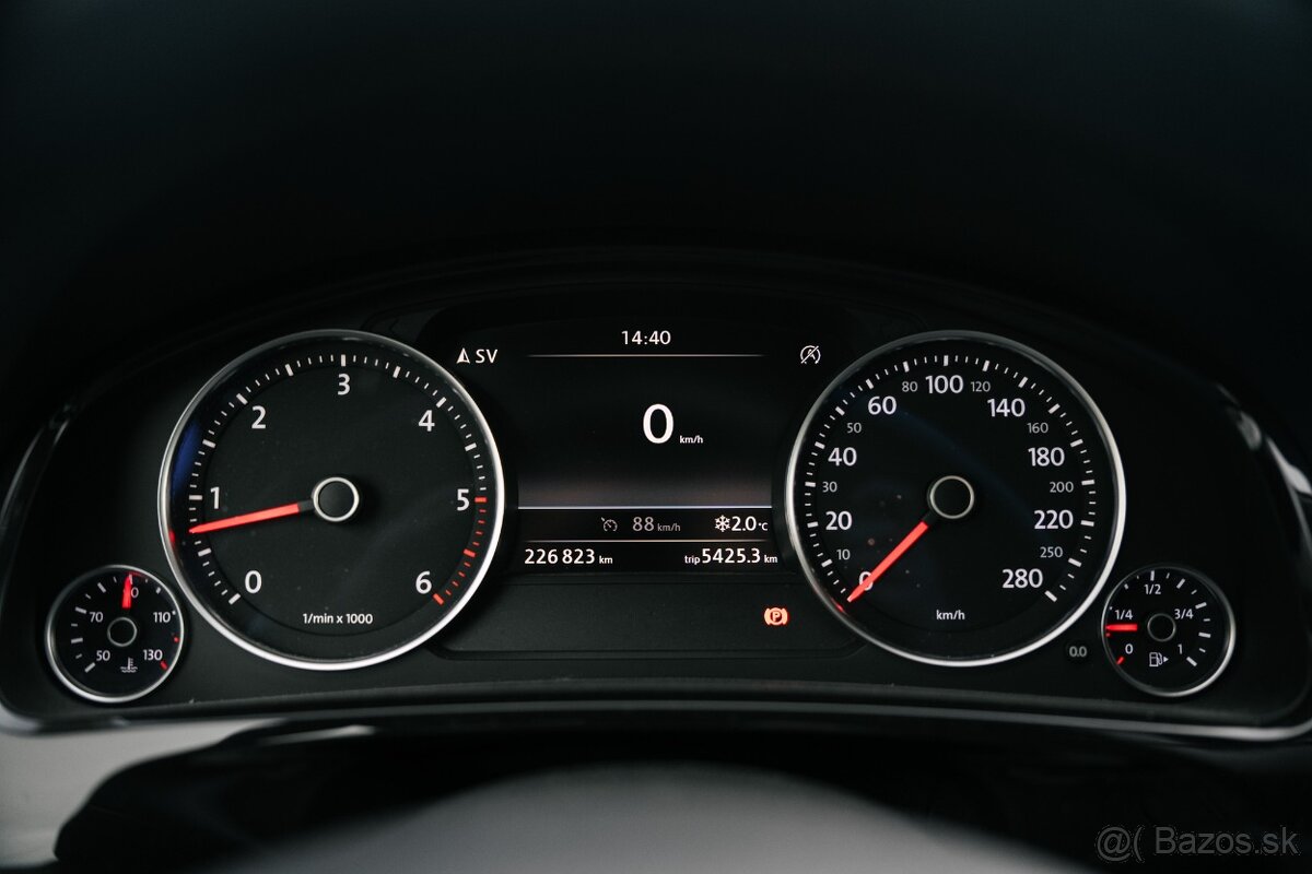 Volkswagen Touareg II 3.0 V6 TDI - 6