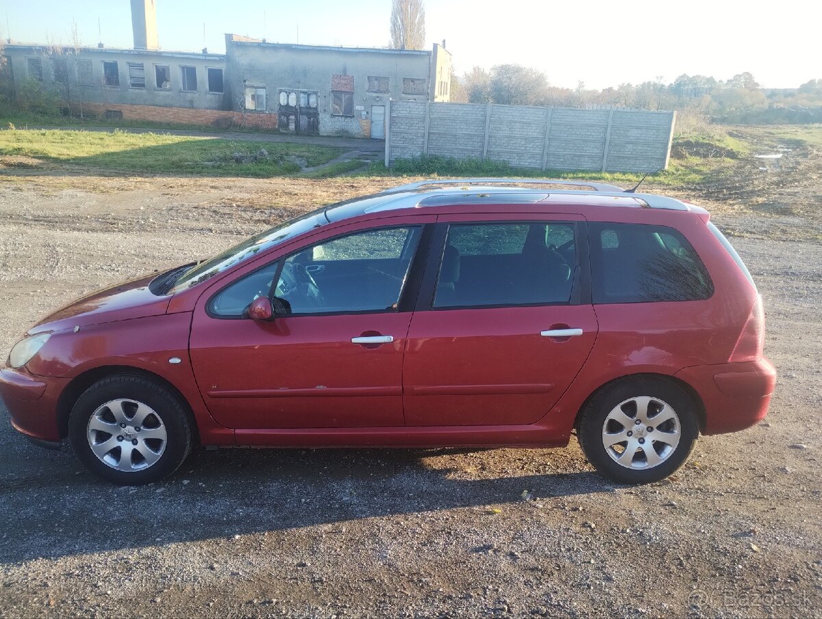 Peugeot 307 SW 2.0 HDi 66 kw - 6