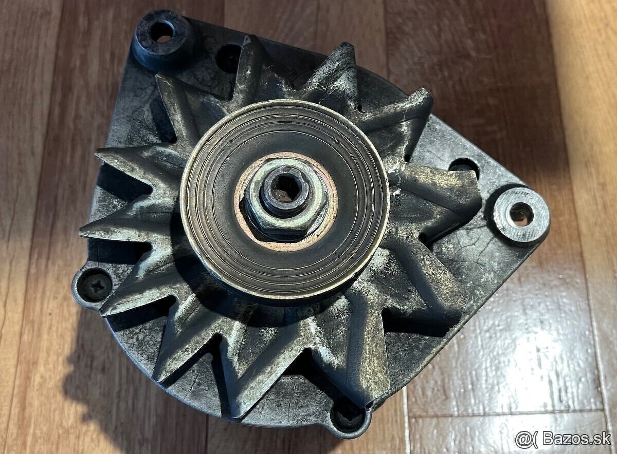 Alternátor BMW E30 14V 90A - 6