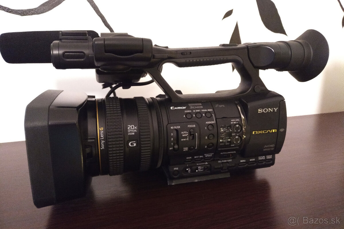 Videokamera SONY HXR-NX5 - 6