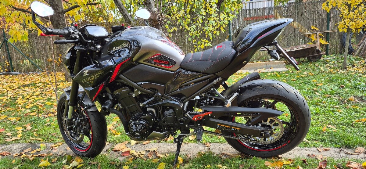 Kawasaki Z900 - 6