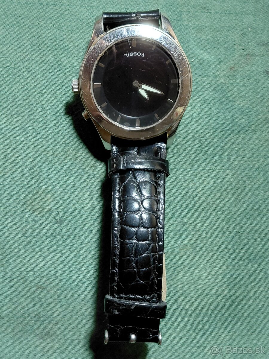 HODINKY. FOSSIL - 6