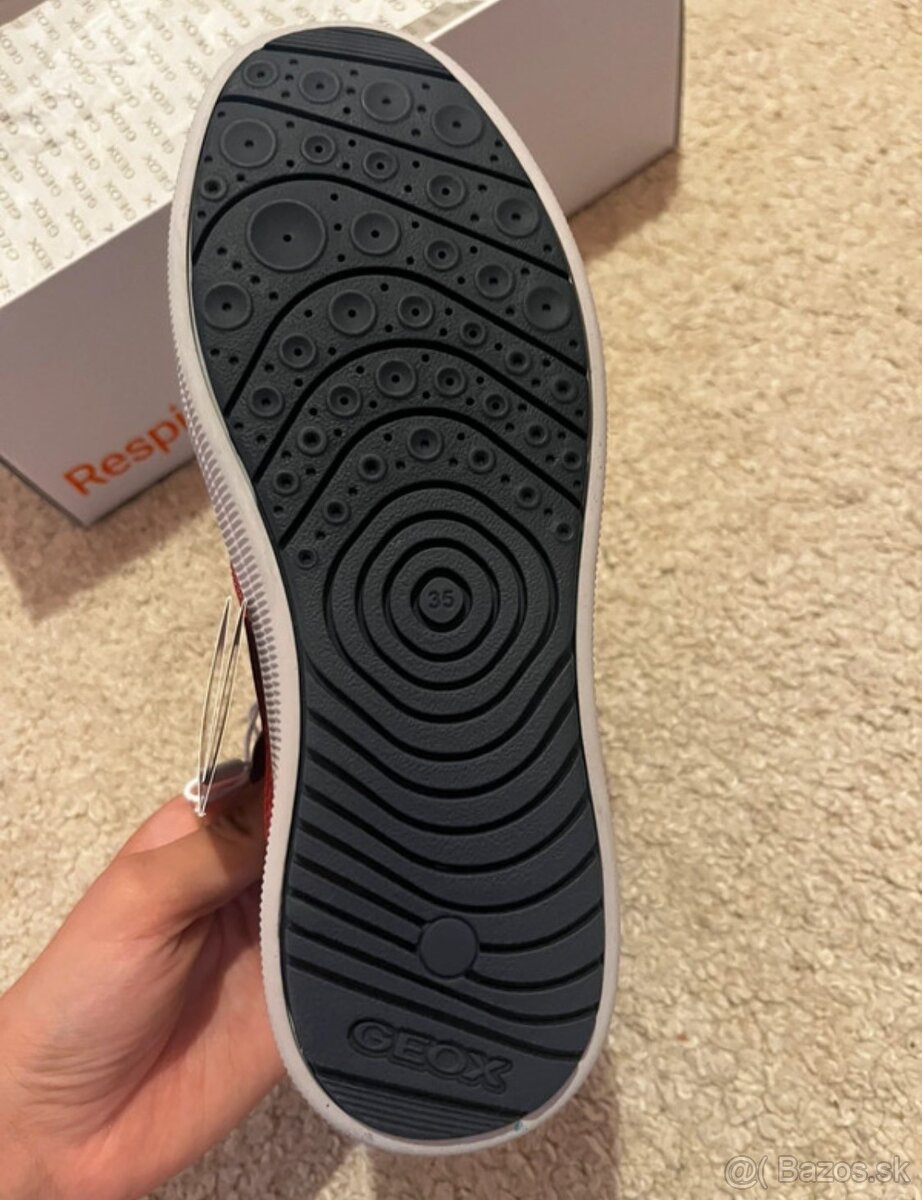 na predaj nové chlapčenské tenisky GEOX velkosť 35 - 6