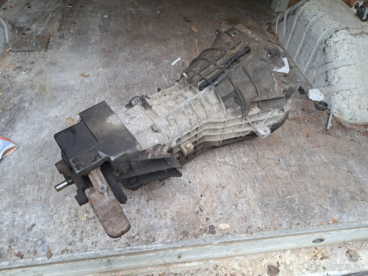 Rozpredam ford transit 2.4 tdci,T330 - 6