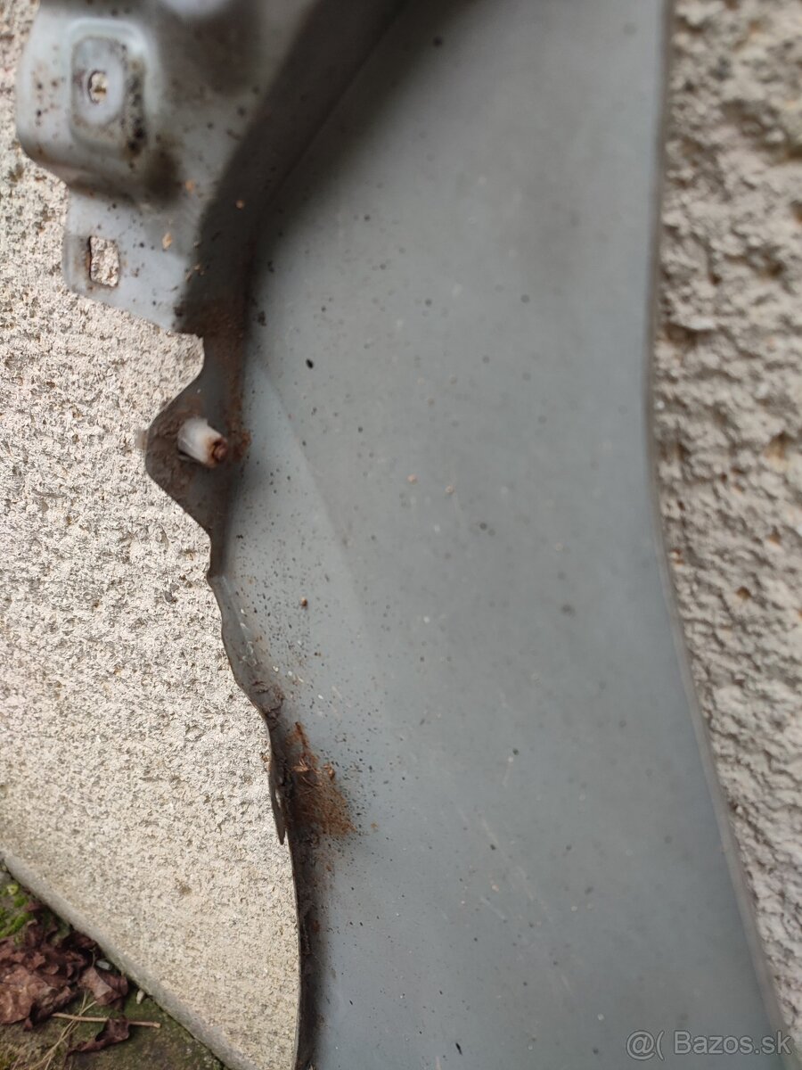 Mazda 5 (CR19, 2005-2010) Predné blatníky - 6