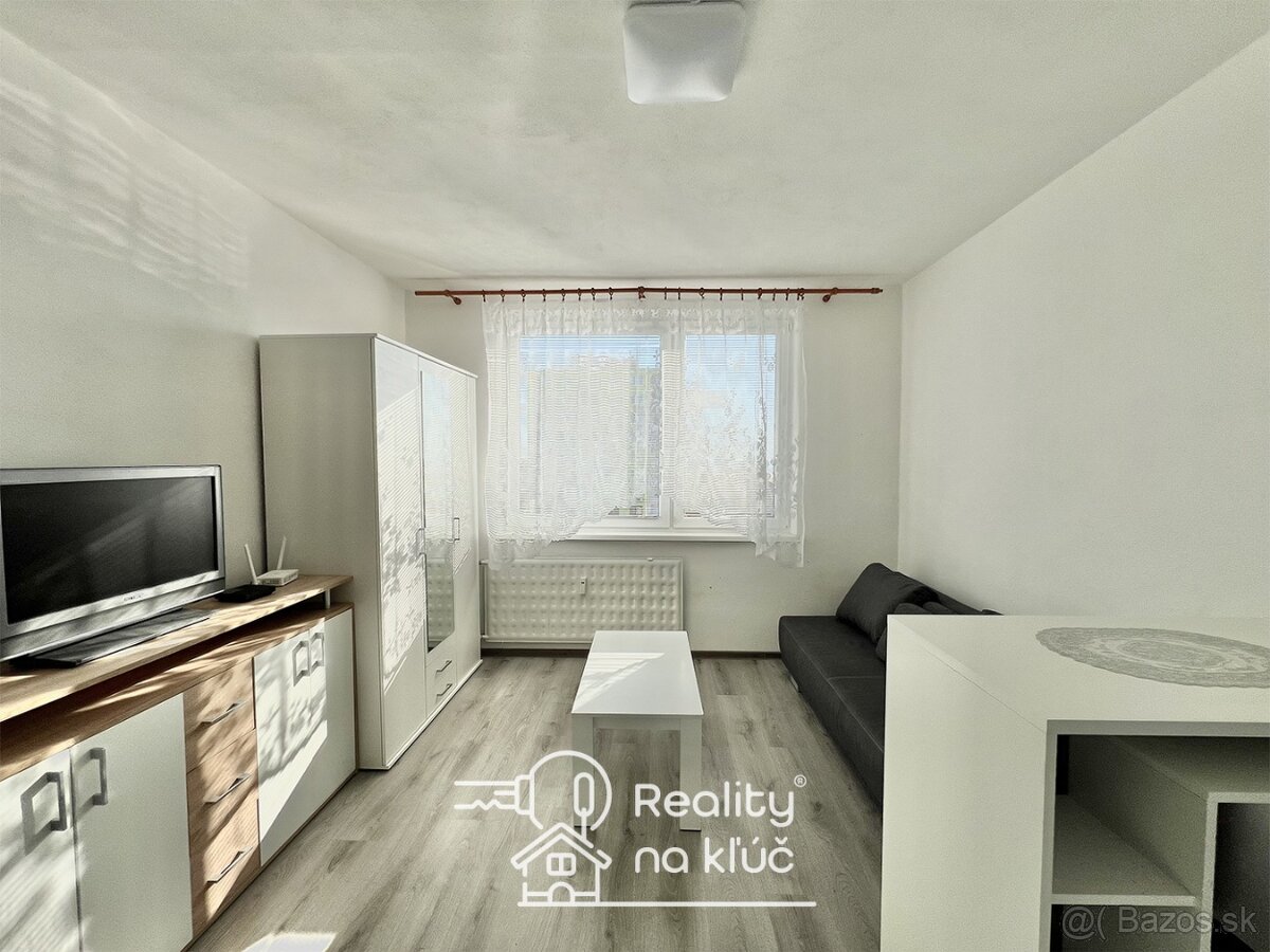 Na prenájom zariadená garsónka na Nábrežnej ulici v NZ - 6