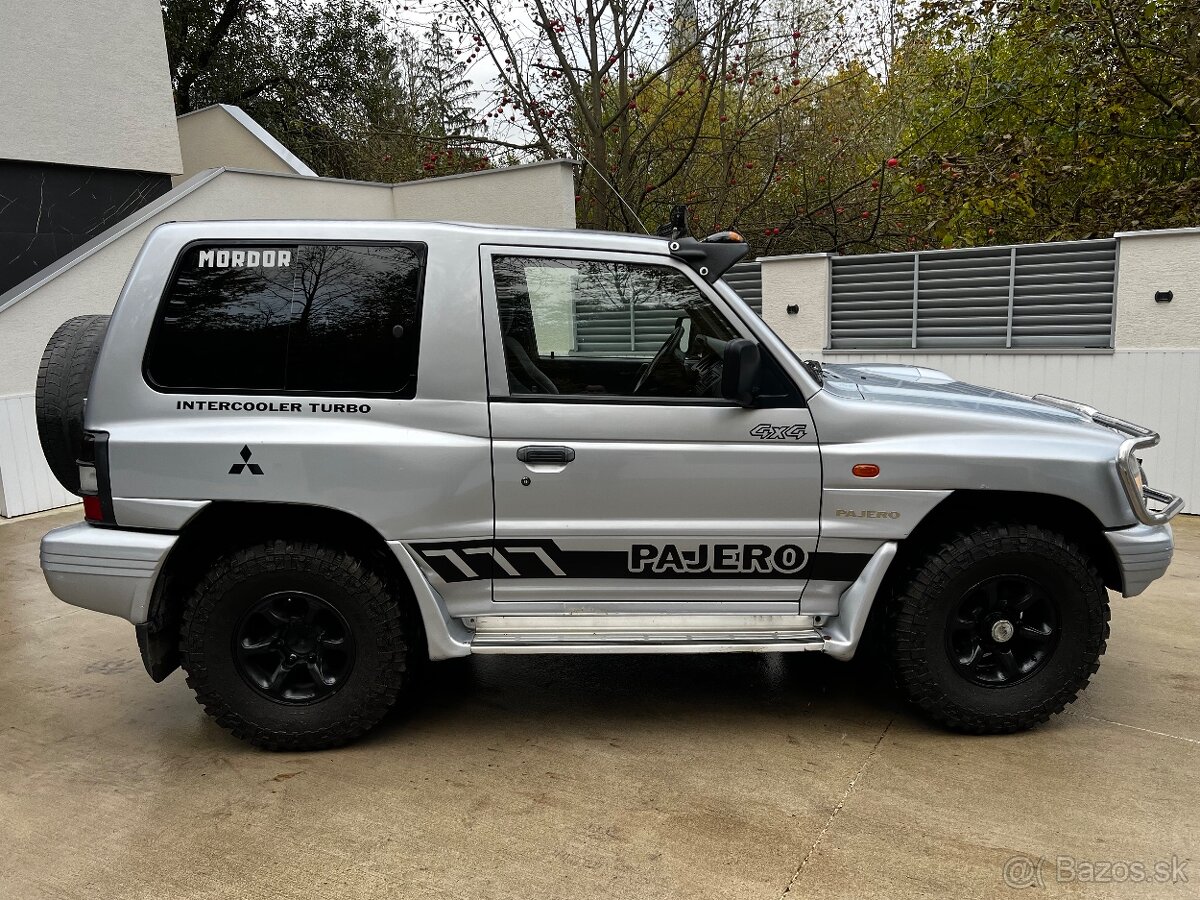 Mitsubishi Pajero 2.5 TD GL - 6