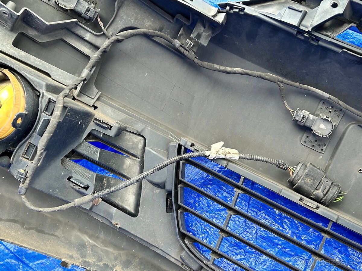 Golf 6 nárazník přední - 6