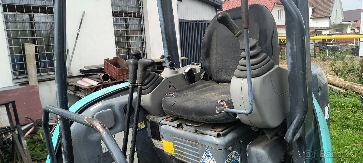 Bager Kobelco SK20SR - 6