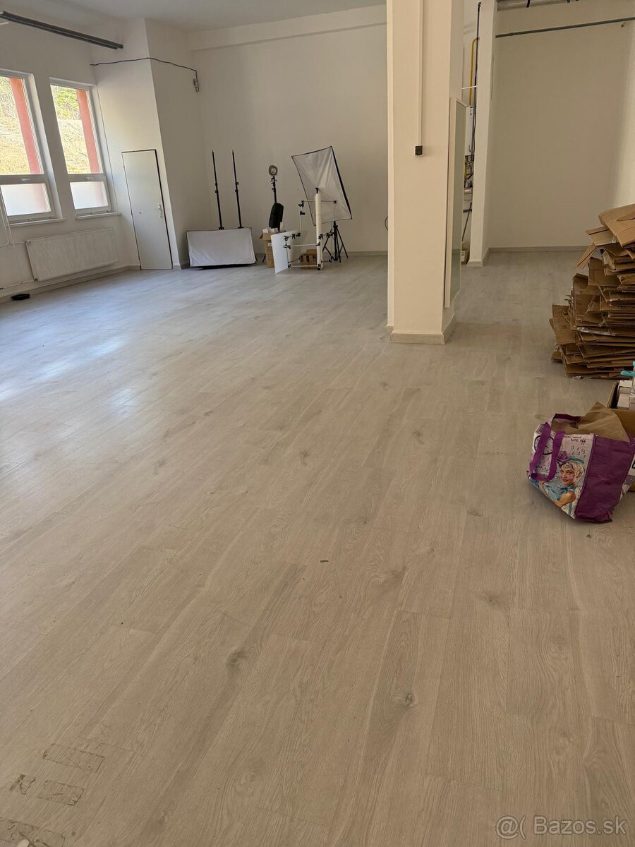 Prenájom garáž / sklad / Vyrobna hala - 6