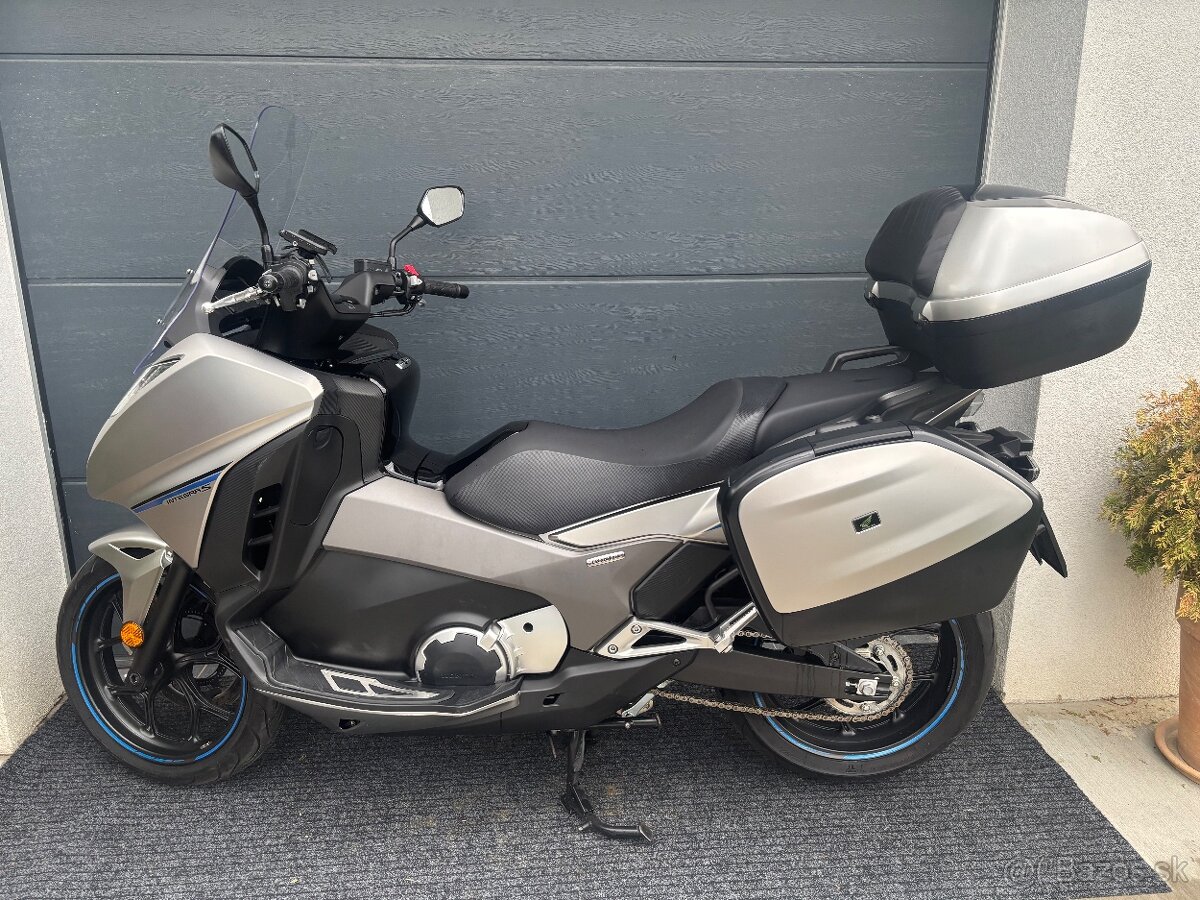 Honda Integra NC750D ABS - 6