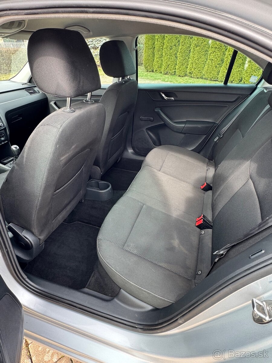 Skoda rapid 1.2tsi - 6