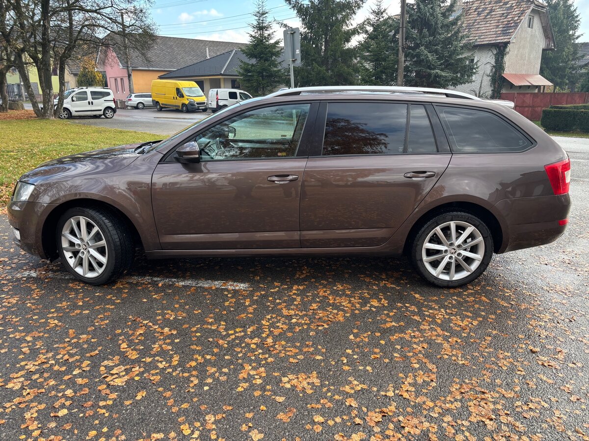 Škoda octavia 1.6TDi 4x4 - 6