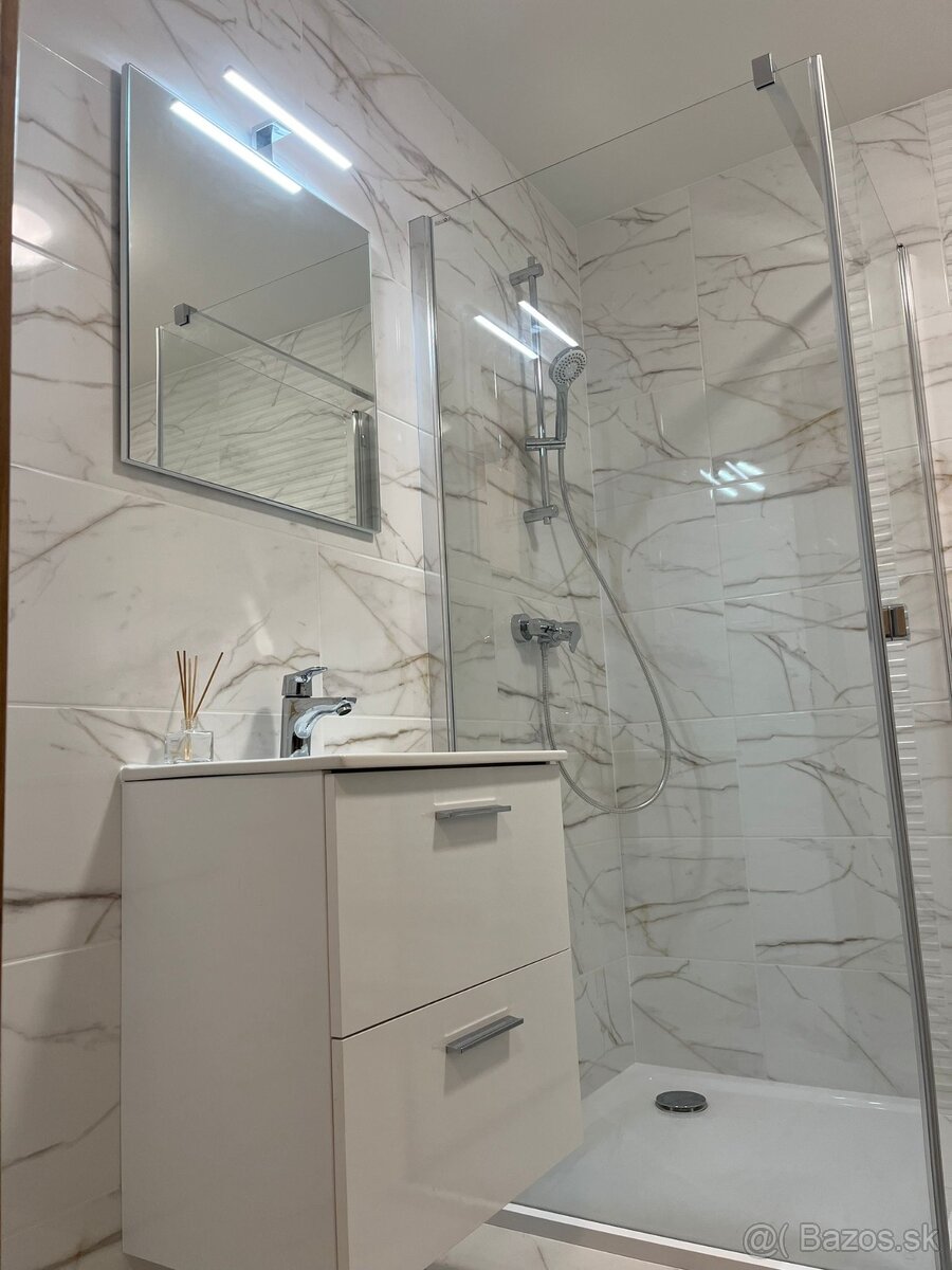 Prenájom 1-izbového bytu s balkónom-Priekopa-ul.Volgogradská - 6