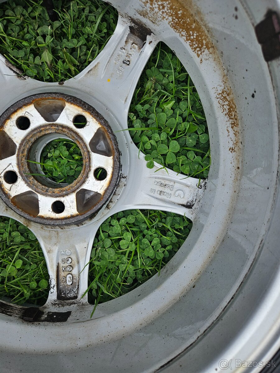 205/55 r16 + 5x108 ET52.5 stred 63.4 - 6