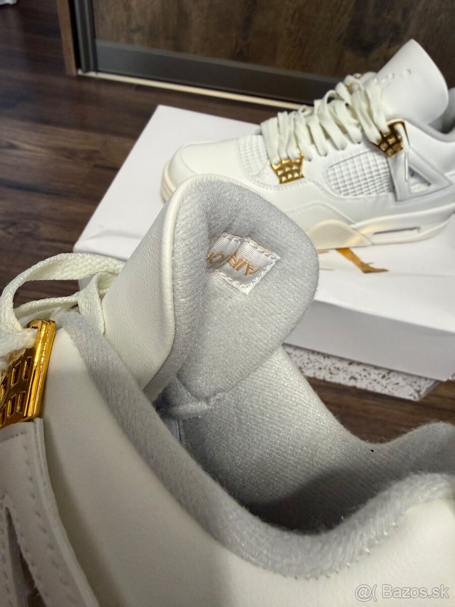 Jordan 4 metalic gold - 6