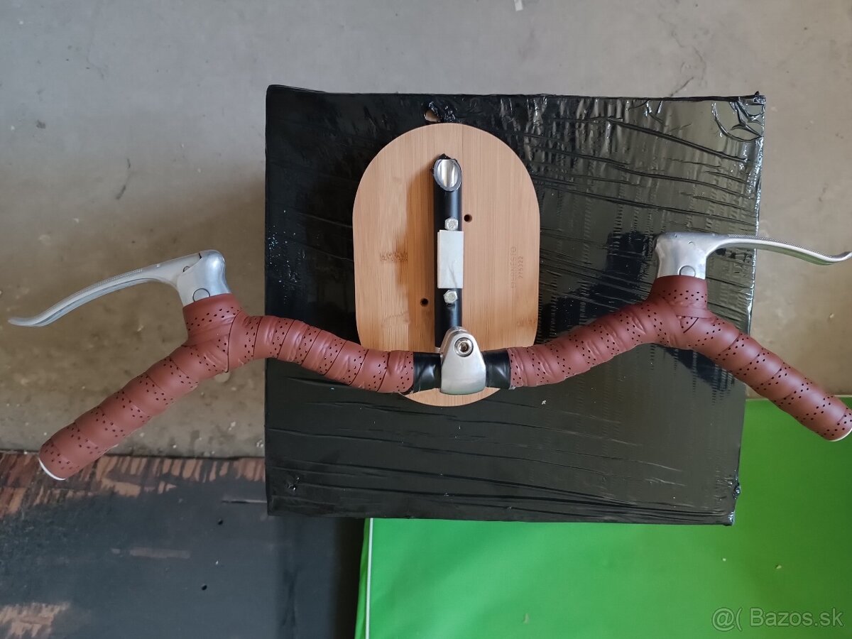 Držiak,polička,vešiak - 6