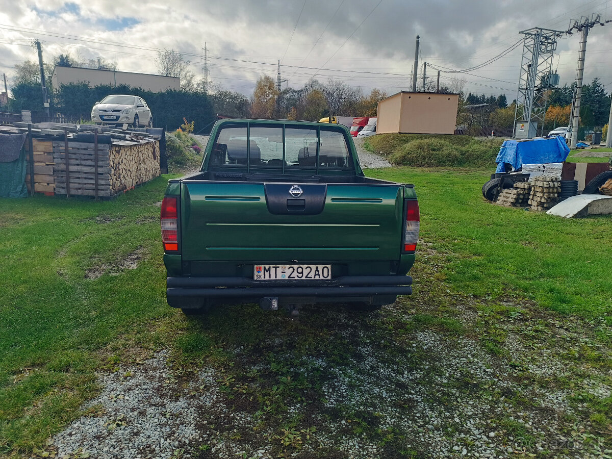 Nissan Double Cab 2.5TD Navara - 6