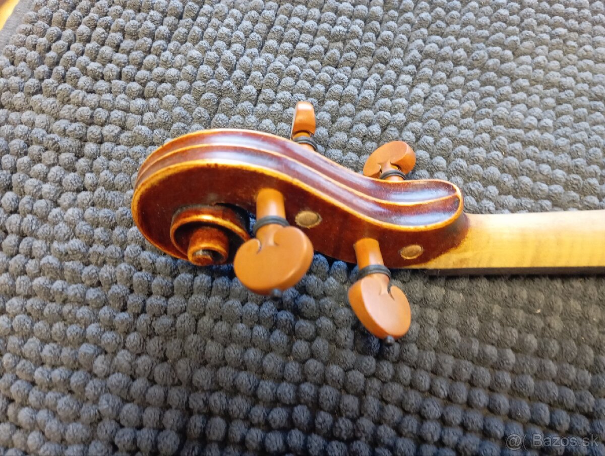Husle 4/4, Drozen 1941 - 6